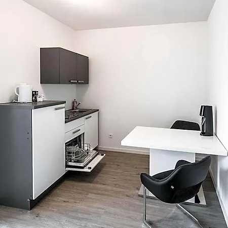 Central Apartments Aalen אאלן
