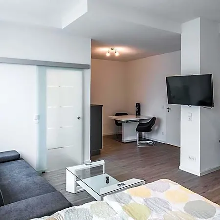 Central Apartments Aalen מלון דירות