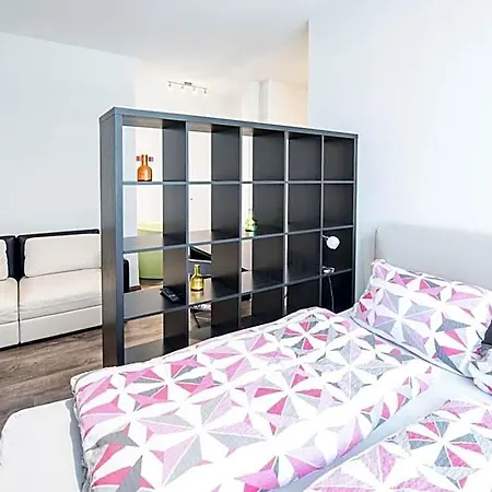 Central Apartments Aalen מלון דירות